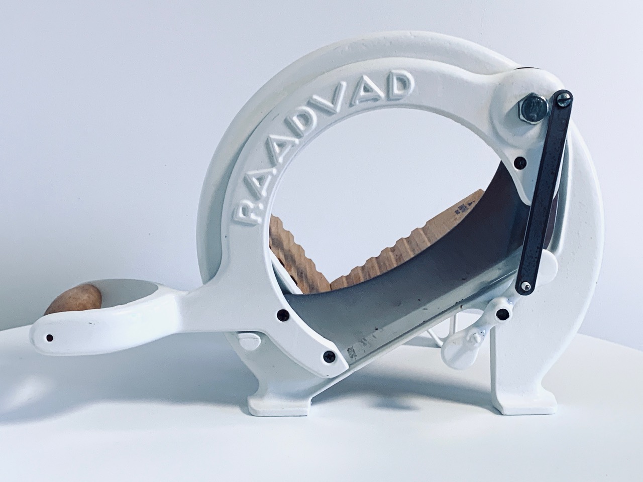 Raadvad - VINTAGE DANISH BREAD SLICER FOR RAADVAD