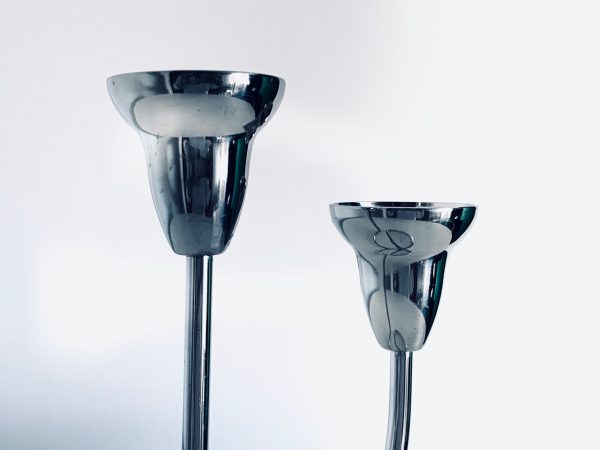 Afbeelding van de Georg Jensen Swing Kandelaar hoogglans rvs die in deze advertentie wordt aangeboden