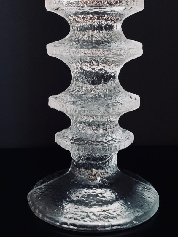 Afbeelding van de Iittala festivo kandelaar 245 mm die in deze advertentie wordt aangeboden