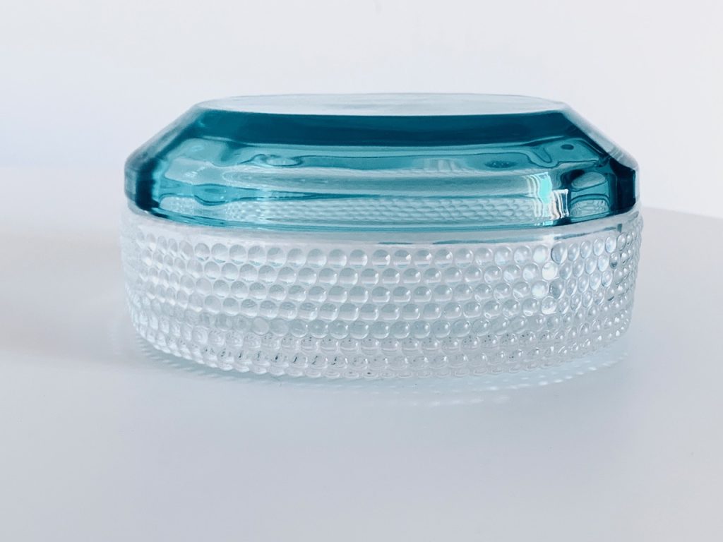 Image de la Normann Copenhagen Brilliant Box Turquoise proposée dans cette annonce.