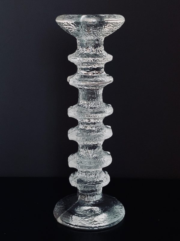 Afbeelding van de Iittala festivo kandelaar 245 mm die in deze advertentie wordt aangeboden