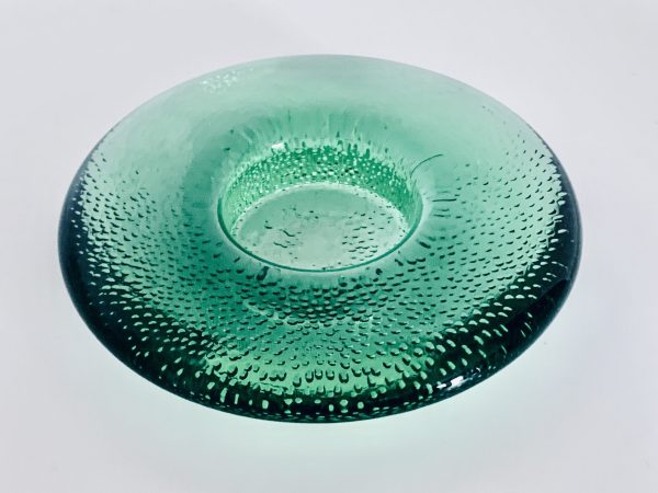 Afbeelding van de Iittala Nappi waxinelichthouder groen die in deze advertentie wordt aangeboden.