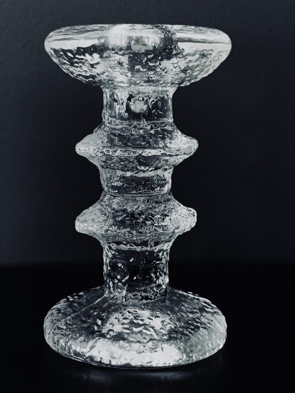 Afbeelding van de Iittala festivo kandelaar 125 mm die in deze advertentie wordt aangeboden