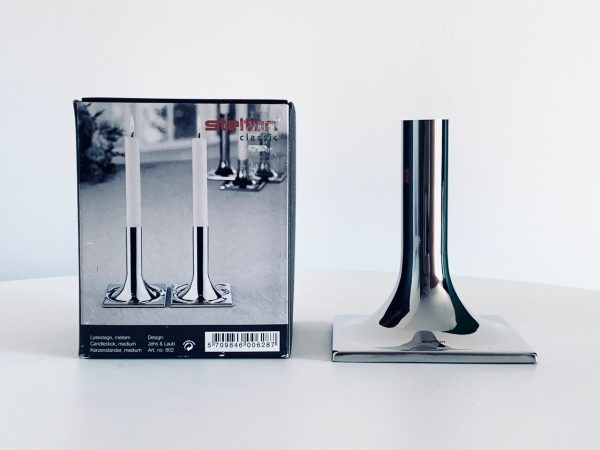 Image du bougeoir Stelton Classic Medium proposé dans cette publicité.