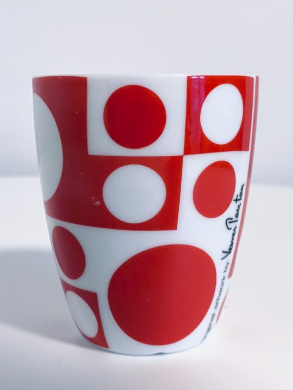 Afbeelding van de Verner Panton Menu koffiebeker rood wit 80 ml die in deze advertentie wordt aangeboden.