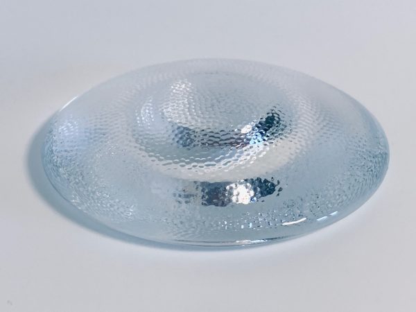 Afbeelding van de Iittala Nappi waxinelichthouder transparant die in deze advertentie wordt aangeboden.
