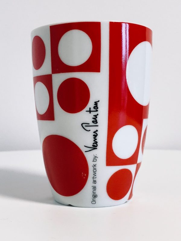 Abbildung der in dieser Anzeige angebotenen Verner Panton Menu Tasse rot 210 ml.