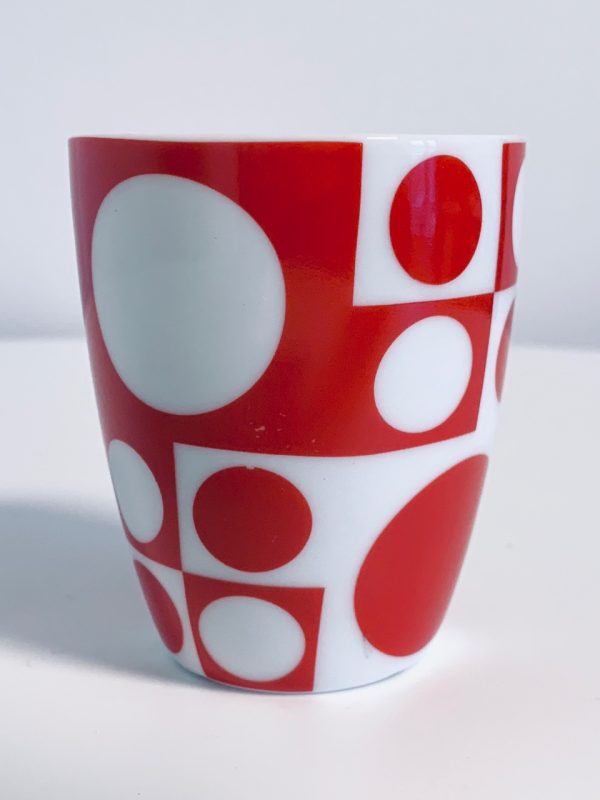 Afbeelding van de Verner Panton Menu koffiebeker rood wit 80 ml die in deze advertentie wordt aangeboden.