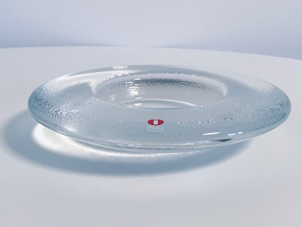 Afbeelding van de Iittala Nappi waxinelichthouder transparant groot die in deze advertentie wordt aangeboden.