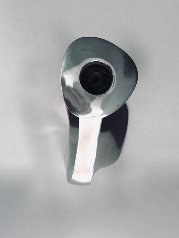 Bild des Kerzenhalters von Xavier Lust Turner Kerzenhalter für Driade Kosmo, den wir in dieser Anzeige anbieten.