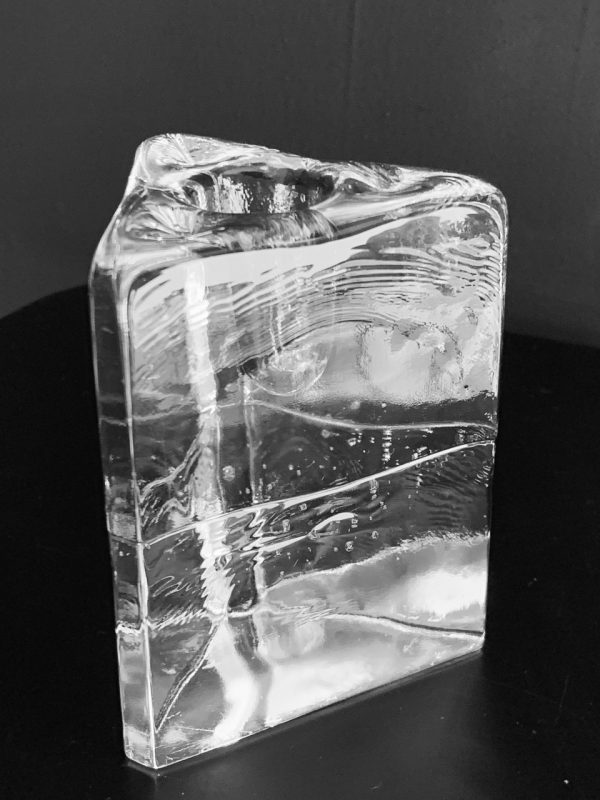 Afbeelding van de zijkant Iittala Arkipelago Kandelaar 90 mm die in deze advertentie wordt aangeboden