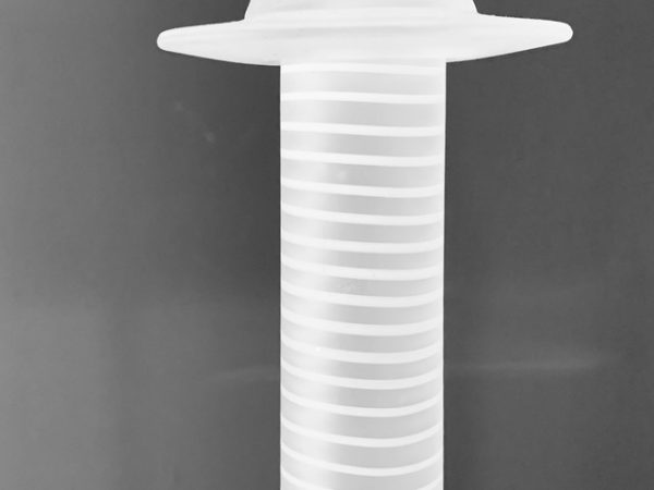 Abbildung des in dieser Anzeige angebotenen Iittala Oiva Tiokka Primo Kerzenhalters.