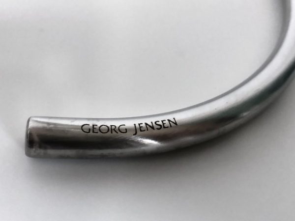 Image of the Georg Jensen Swing candleholder offered in this ad