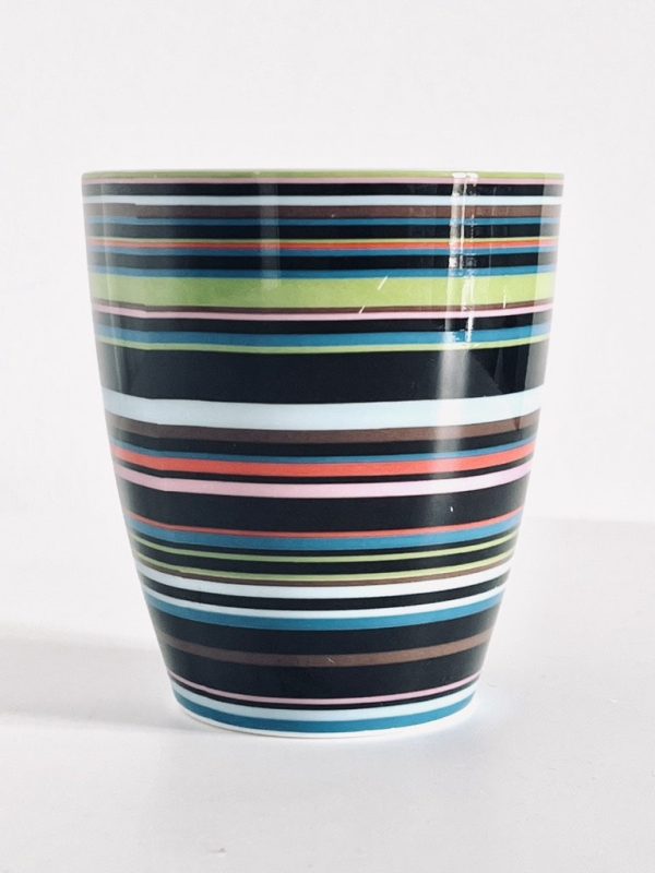 Afbeelding van de Iittala Origo mok blauw 25 cl die in deze advertentie wordt aangeboden.