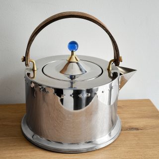 Bodum Ottoni theepot ontworpen door Carsten Jörgensen