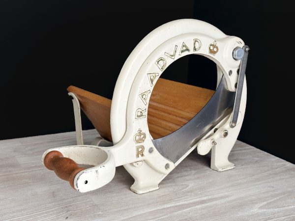Raadvad broodsnijder beige met gouden letters