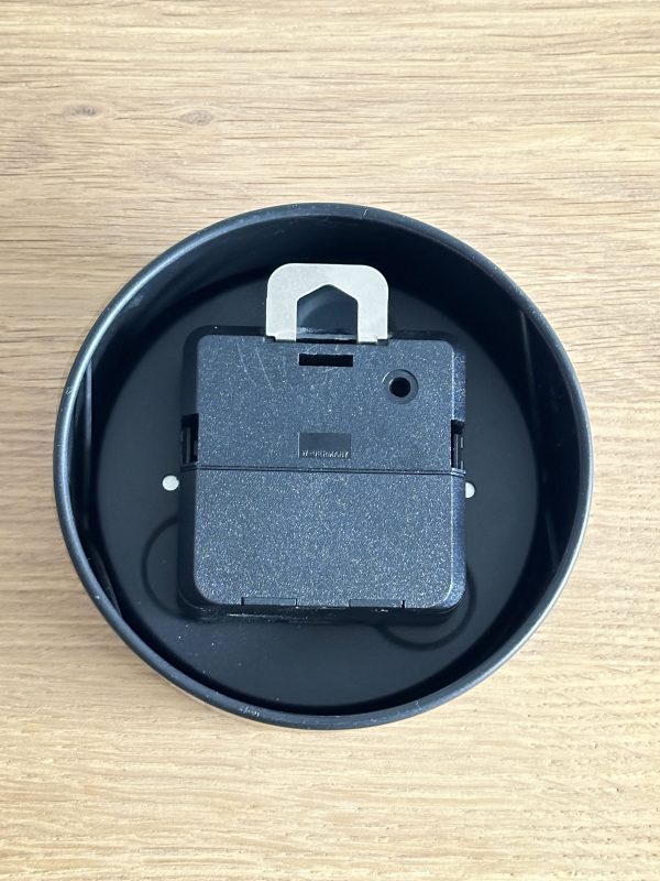 Bent u opzoek naar een stoere broodsnijder? Dan is deze prachtige Raadvad wat u zoekt.
Kleur: wit
Wereldwijde verzending
14 dagen bedenktijd