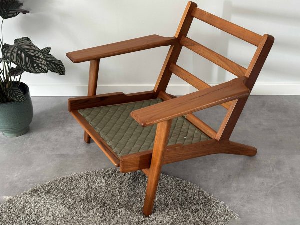 Vintage Getama GE290 stoel door Hans J. Wegner