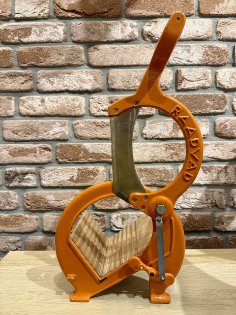 Raadvad broodsnijder oranje